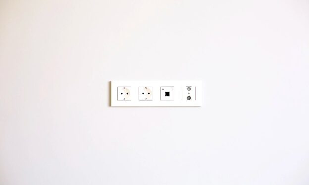 How to Properly Repair an Electrical Outlet: Tips and Tricks
